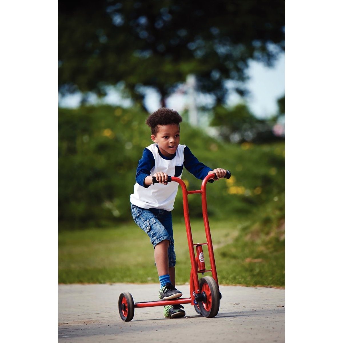 Patinette 3 roues 4/7ans